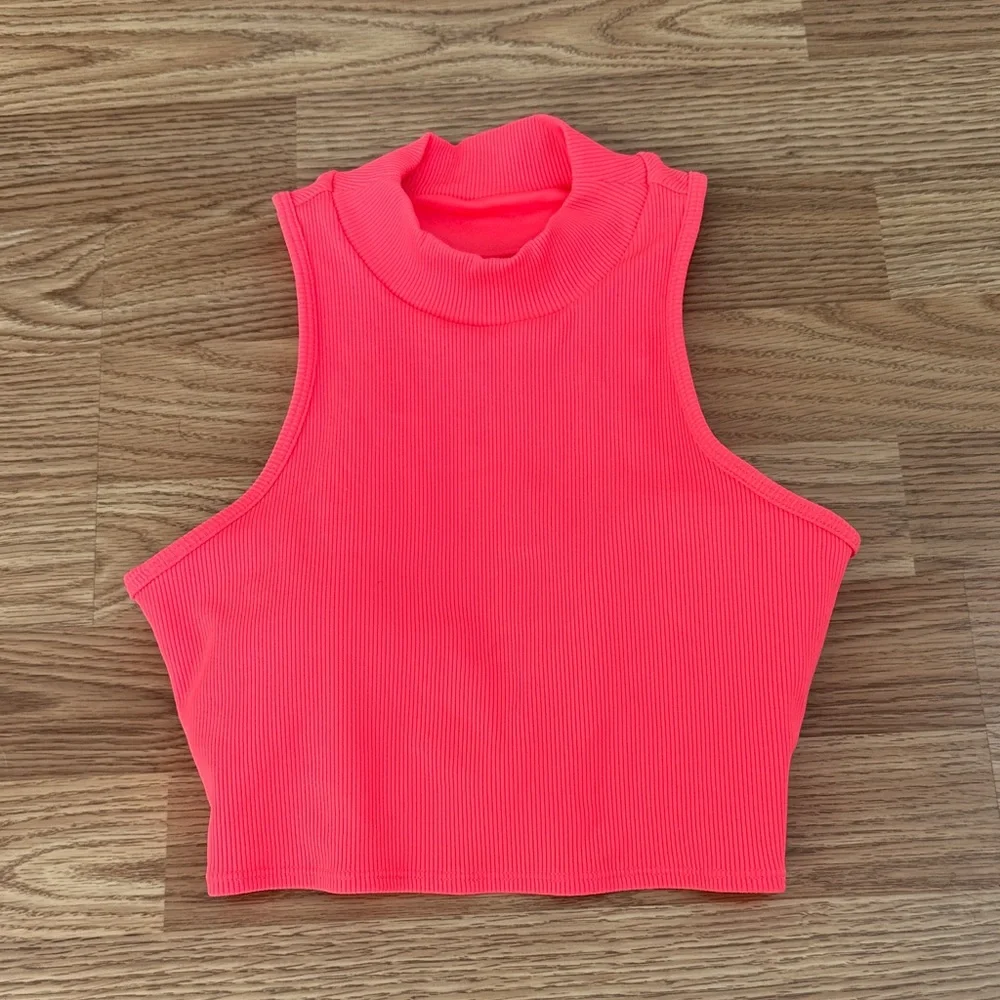Alo Goddess Mock Neck Rib Tank